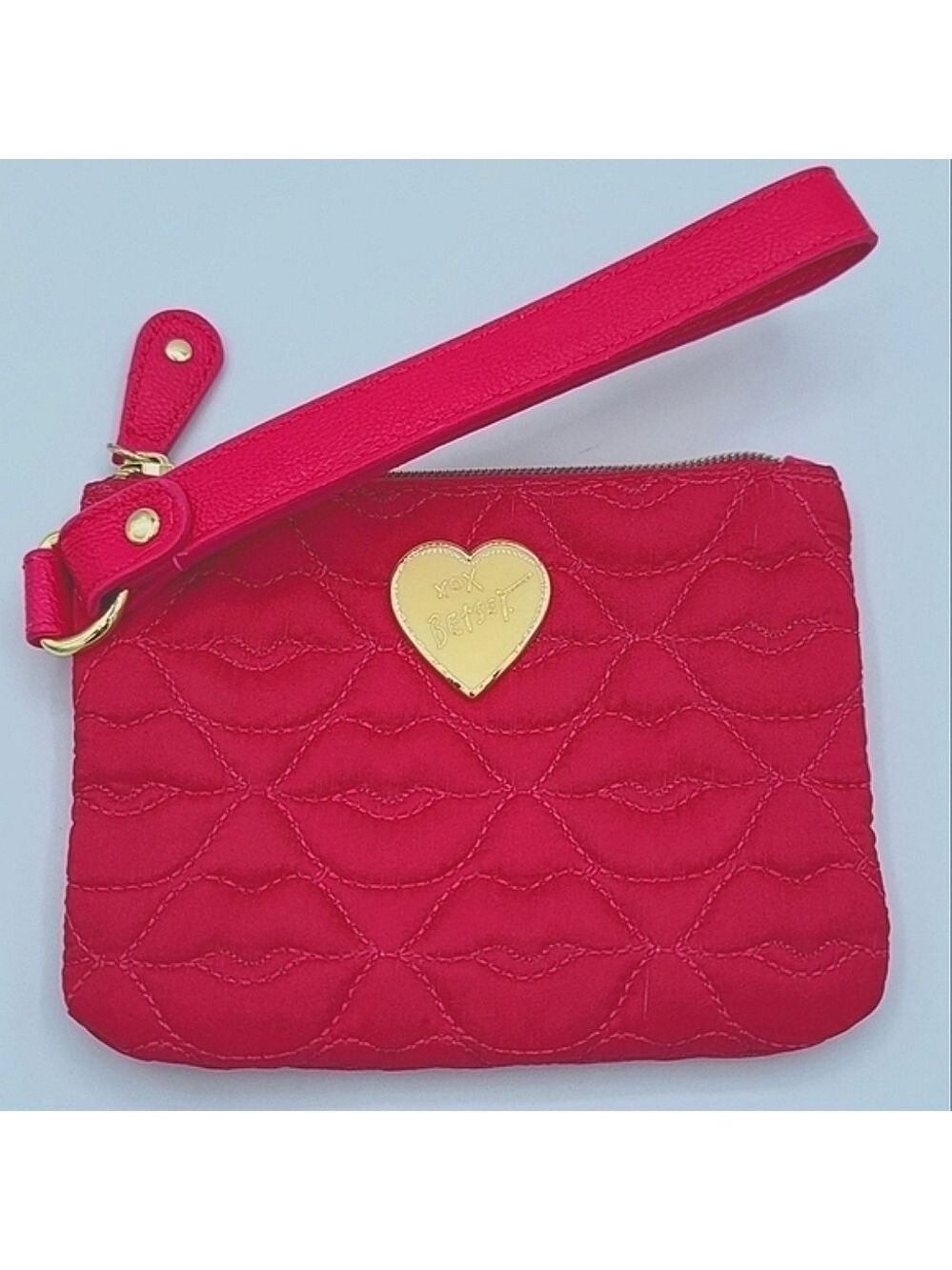 Betsey Johnson Barbie Pink Quilted Lip Wristlet NEW #671